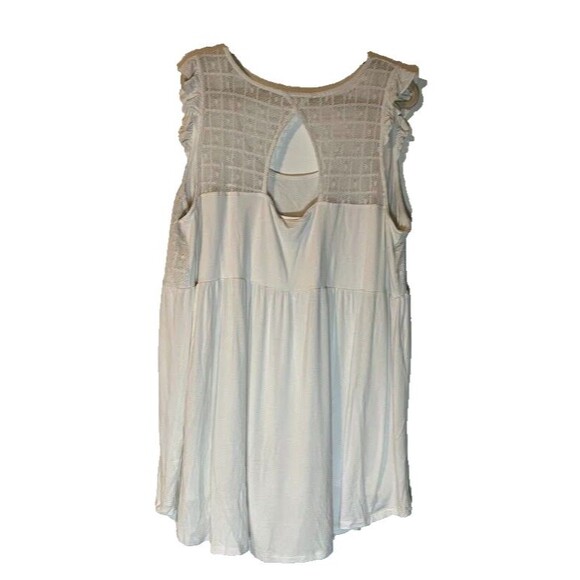 Torrid Dressy Cottagecore Casual Cream Sleeveless Lace on Chest Hi-Lo Tunic 4X - Picture 2 of 5
